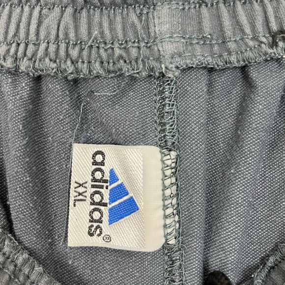 Vintage Charcoal Gray Adidas Sweat Shorts Sz XXL - Picture 3 of 5
